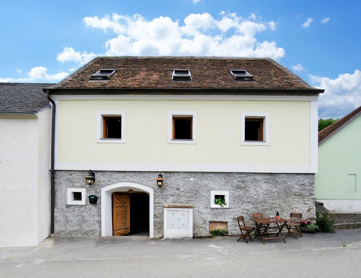 Weinkellerurlaub Roeschitz Villa Roggendorf Exterior photo
